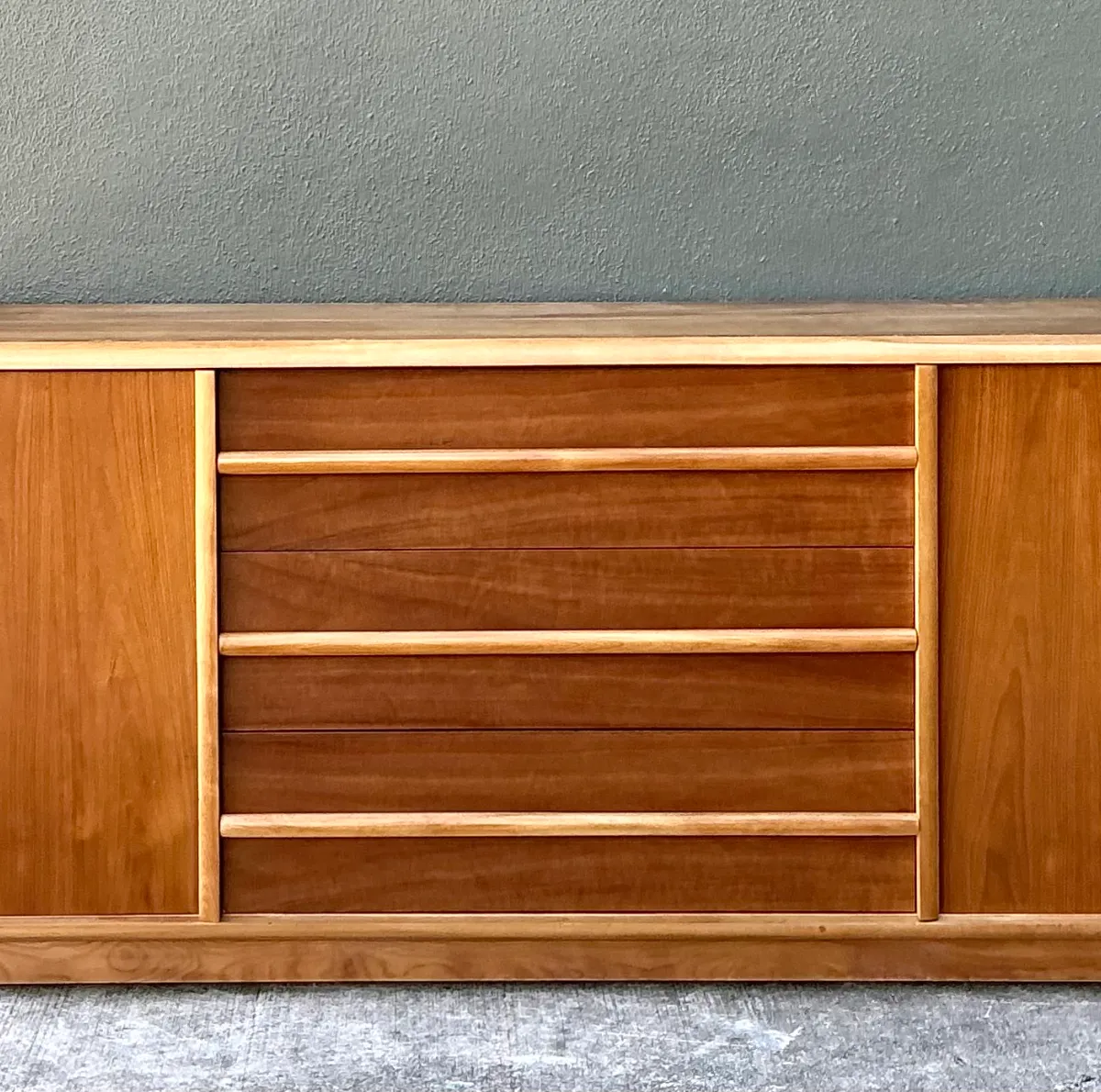 T.H. Robsjohn-Gibbings for Widdicomb Wood Credenza — additional photo 1