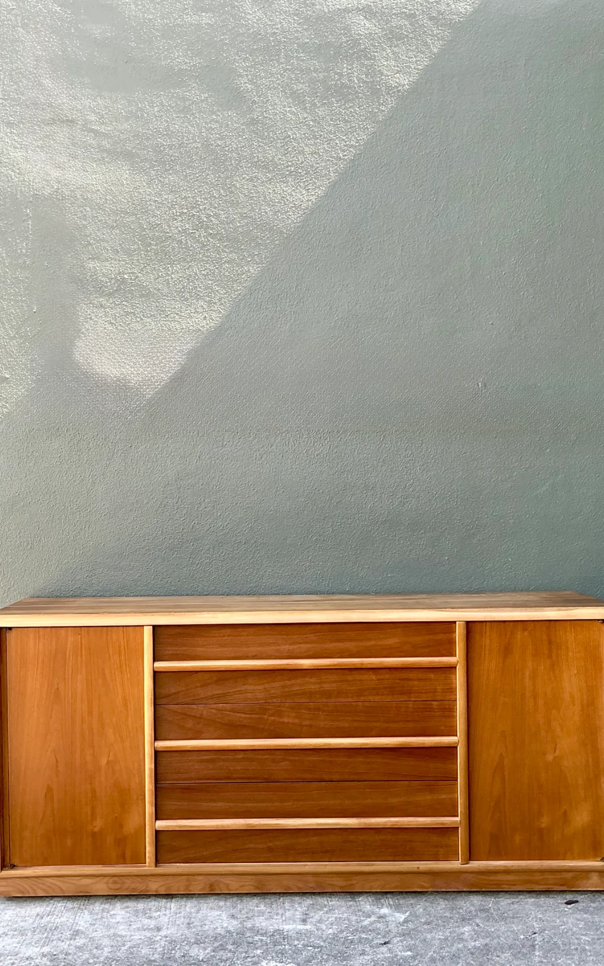 T.H. Robsjohn-Gibbings for Widdicomb Wood Credenza — additional photo 7