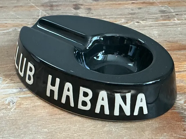Vintage Club Habana Black Ceramic Ashtray — additional photo 6