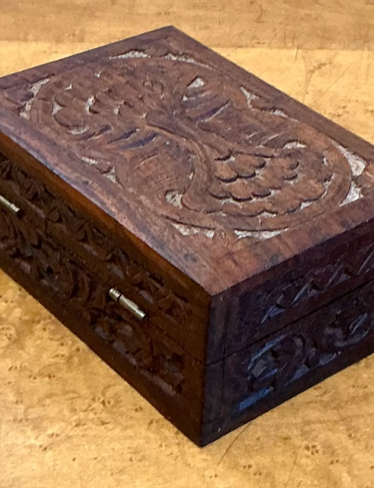 Vintage Carved Wood Trinket Box — additional photo 5