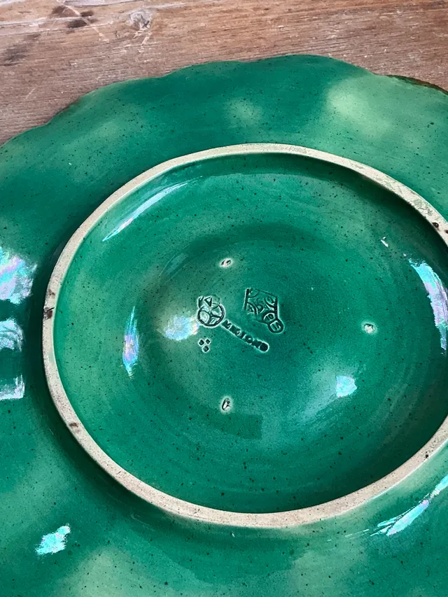 Vintage Brown and Green Majolica Oyster Plate — additional photo 8