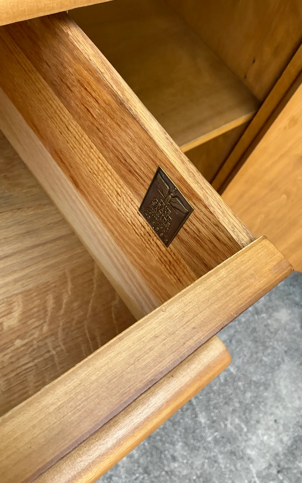 T.H. Robsjohn-Gibbings for Widdicomb Wood Credenza — additional photo 6