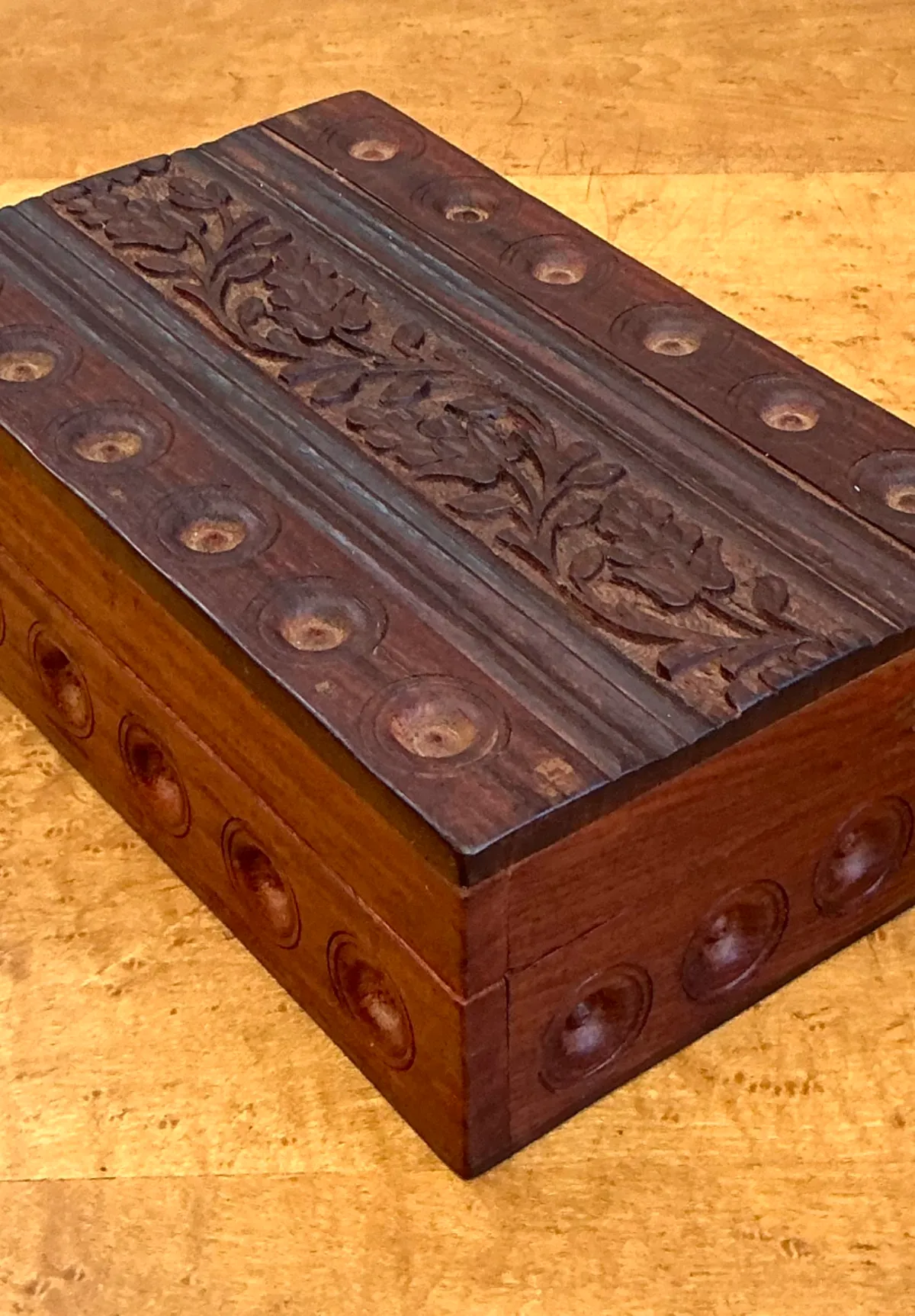 Vintage Carved Wood Trinket Box — additional photo 2