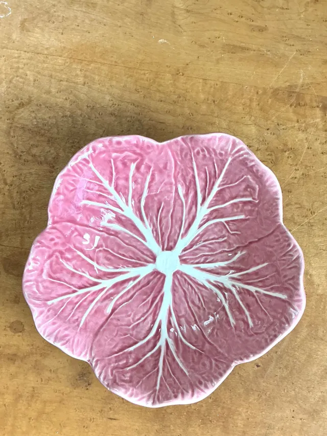 Vintage Bordallo Pinheiro Pink Cabbage Leaf Ceramic Bowls - Set of 6 — additional photo 6