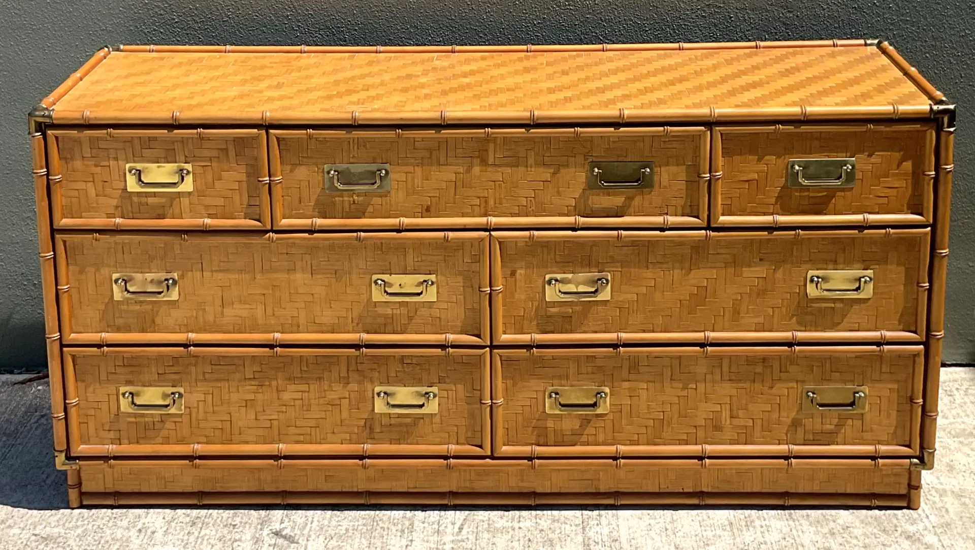 Vintage Dixie Parquet Rattan Six-Drawer Dresser — additional photo 4