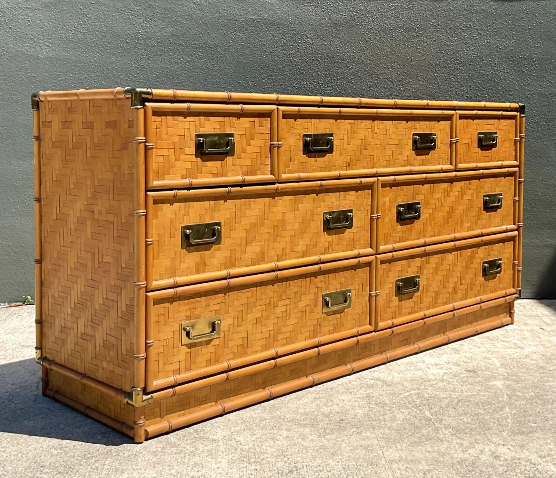 Vintage Dixie Parquet Rattan Six-Drawer Dresser — additional photo 6