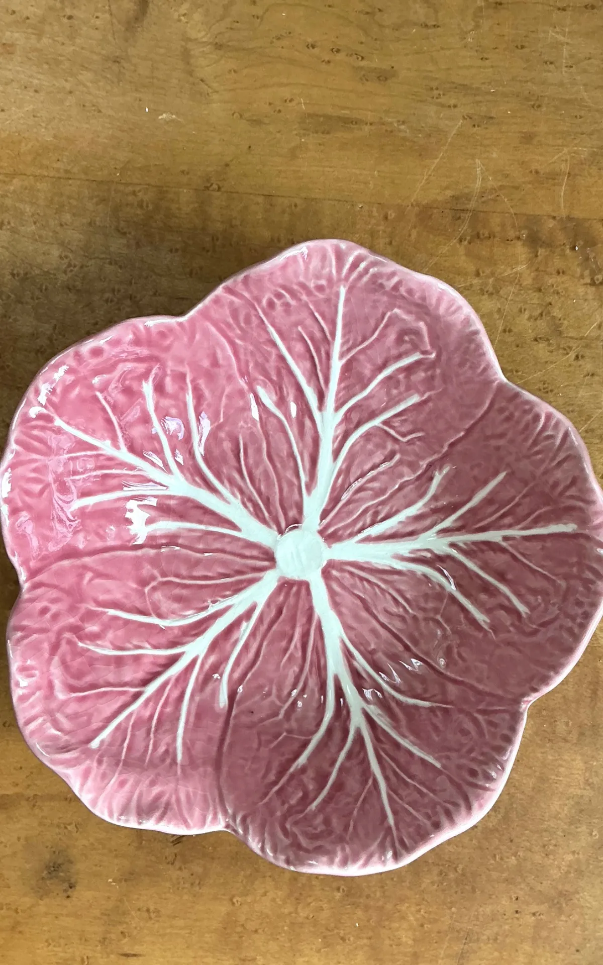 Vintage Bordallo Pinheiro Pink Cabbage Leaf Ceramic Bowls - Set of 6 — additional photo 1