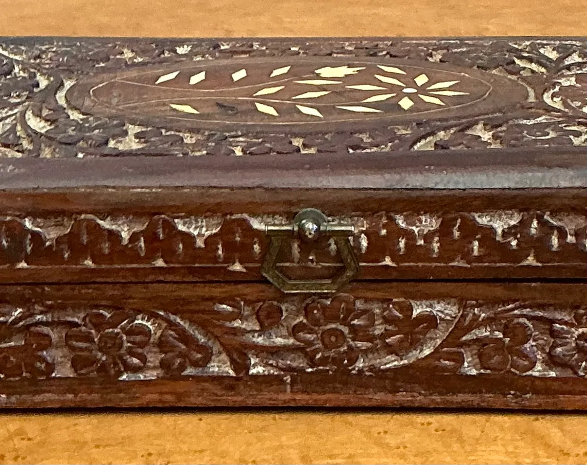 Vintage Inlaid Wood Trinket Box — additional photo 8