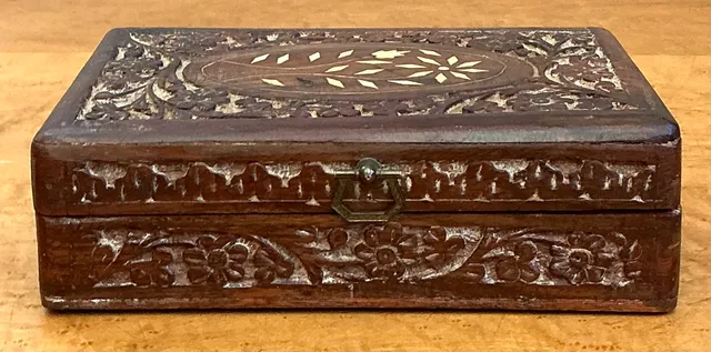 Vintage Inlaid Wood Trinket Box — additional photo 8