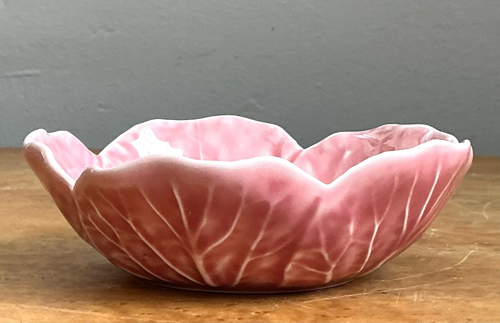 Vintage Bordallo Pinheiro Pink Cabbage Leaf Ceramic Bowls - Set of 6 - Ceramic, 6.75W x 2.5H — additional photo 7