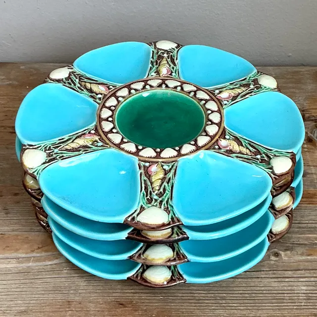 Vintage Minton Majolica Turquoise Oyster Plates - Set of Six — additional photo 2