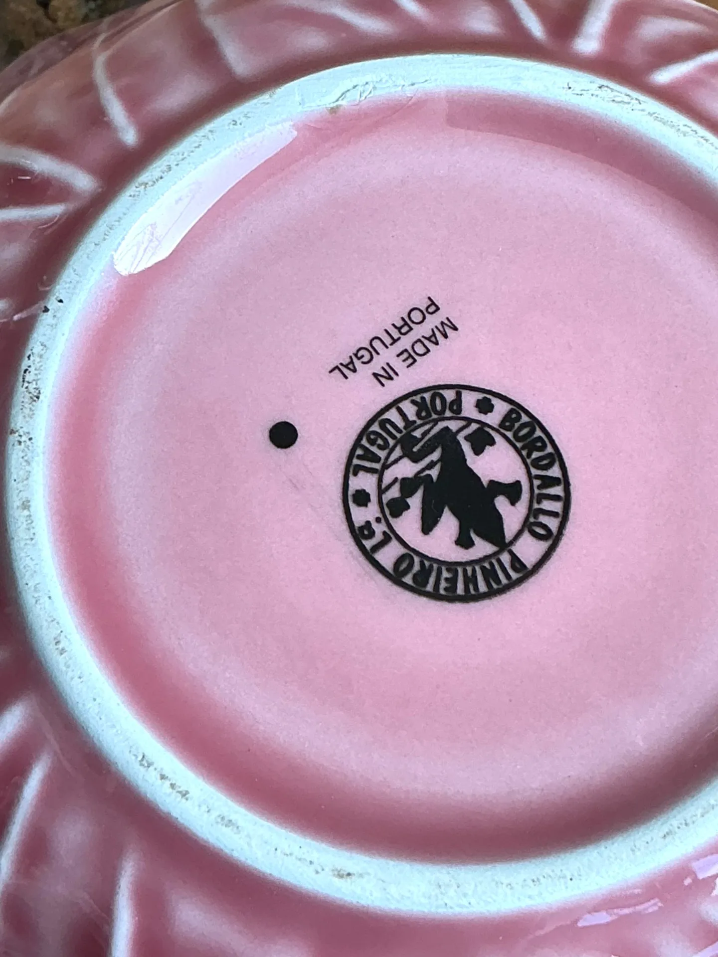 Vintage Bordallo Pinheiro Pink Cabbage Leaf Ceramic Bowls - Set of 6 - Ceramic, 6.75W x 2.5H — additional photo 4
