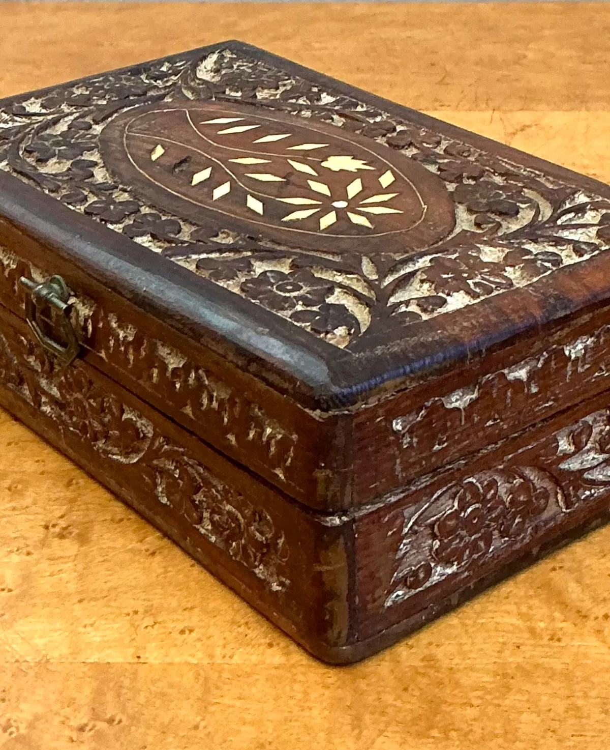 Vintage Inlaid Wood Trinket Box — additional photo 2