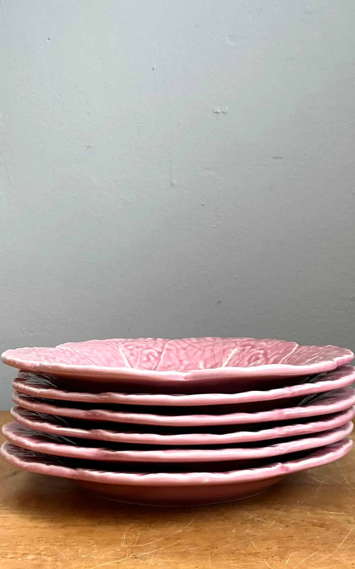 Vintage Bordallo Pinheiro Pink Cabbage Leaf Plates - Set of 6 — additional photo 8