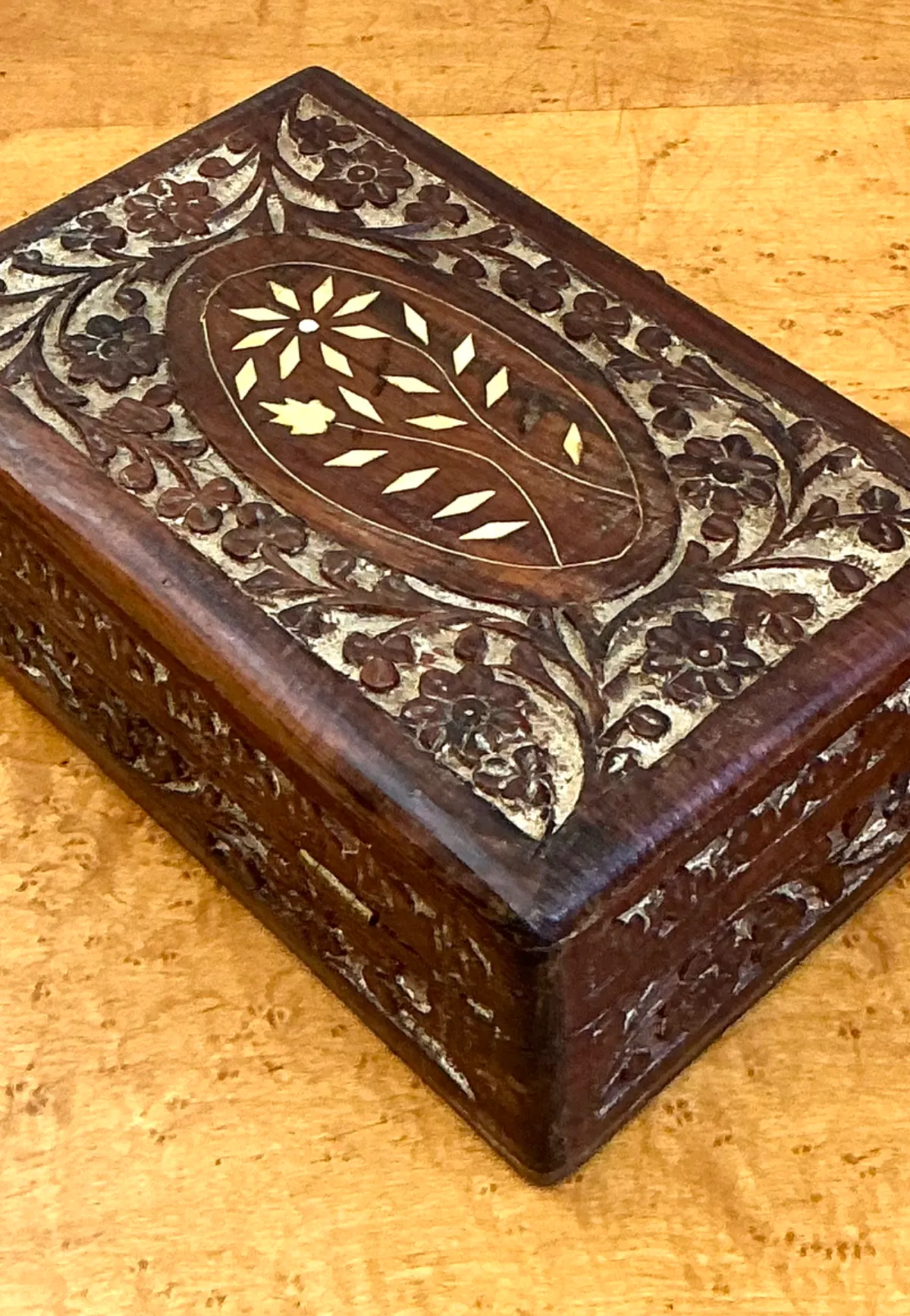 Vintage Inlaid Wood Trinket Box — additional photo 5