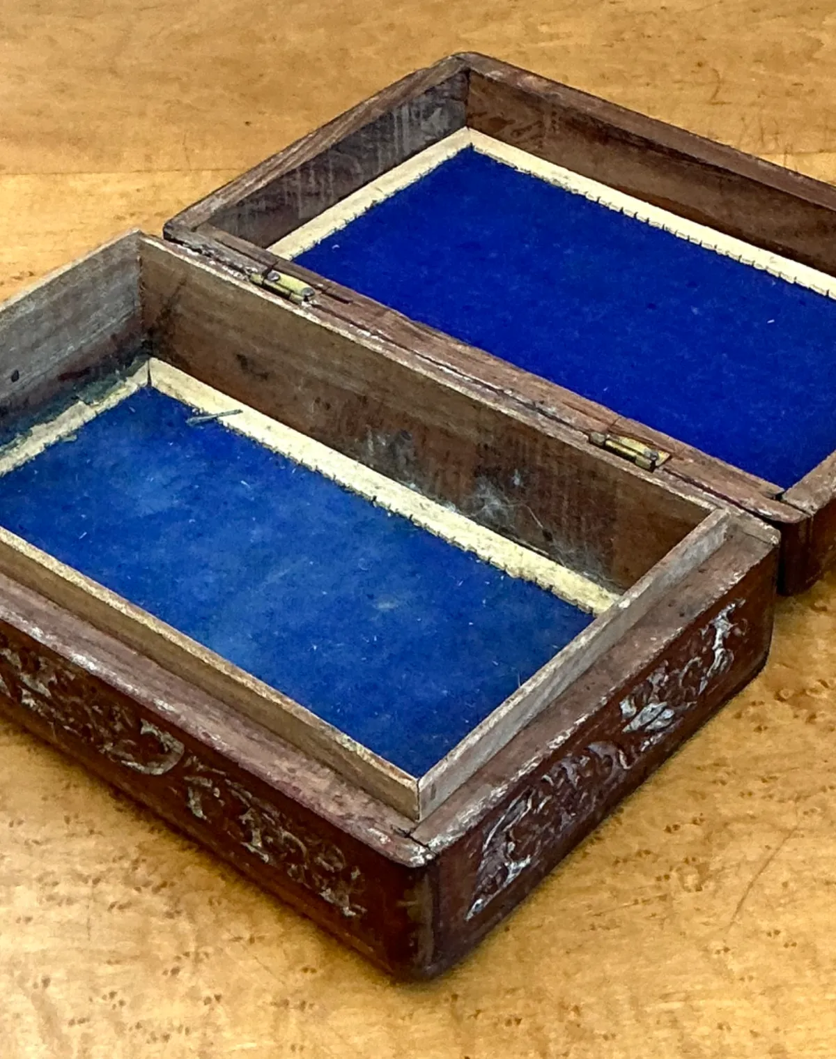 Vintage Inlaid Wood Trinket Box — additional photo 3