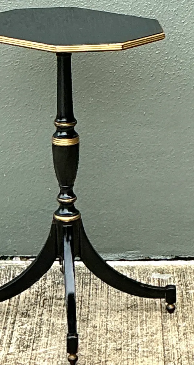 Vintage Black and Gold Trim Pedestal Table — additional photo 1