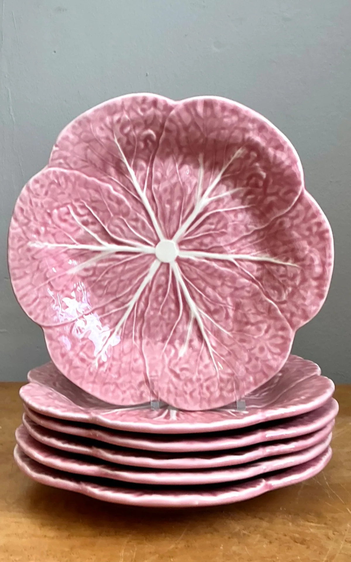 Vintage Bordallo Pinheiro Pink Cabbage Leaf Plates - Set of 6 — additional photo 4