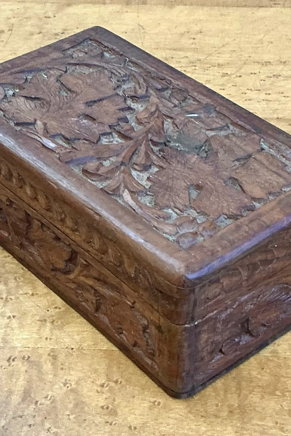 Vintage Carved Wood Trinket Box — additional photo 5
