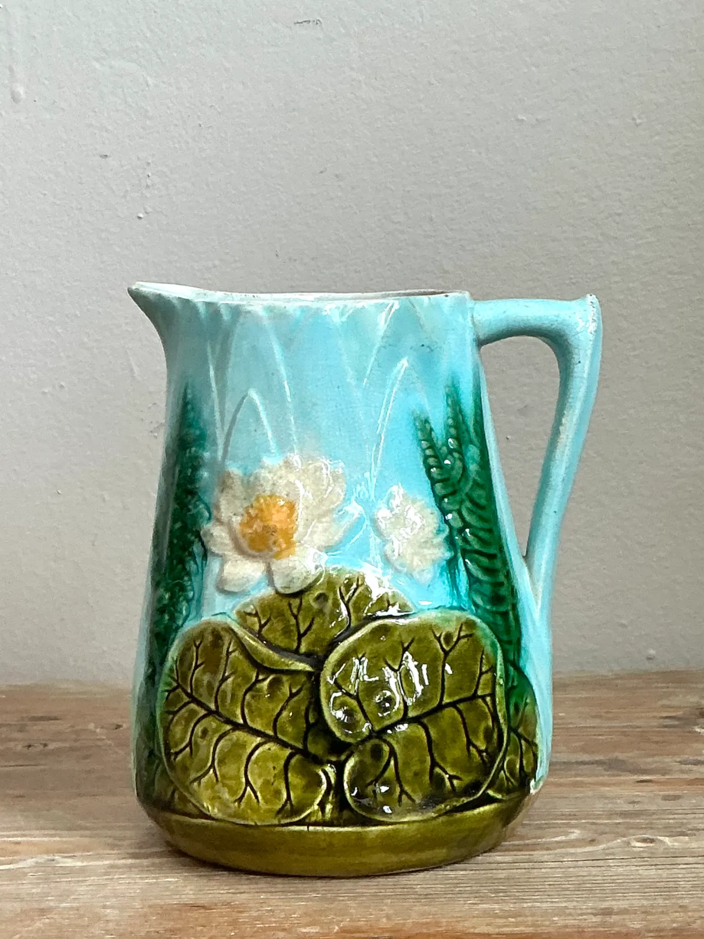 Vintage Majolica Water Lily Pitcher — additional photo 8