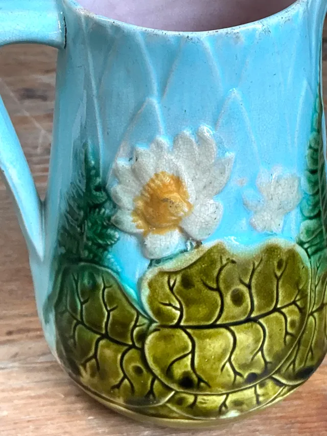 Vintage Majolica Water Lily Pitcher — additional photo 5