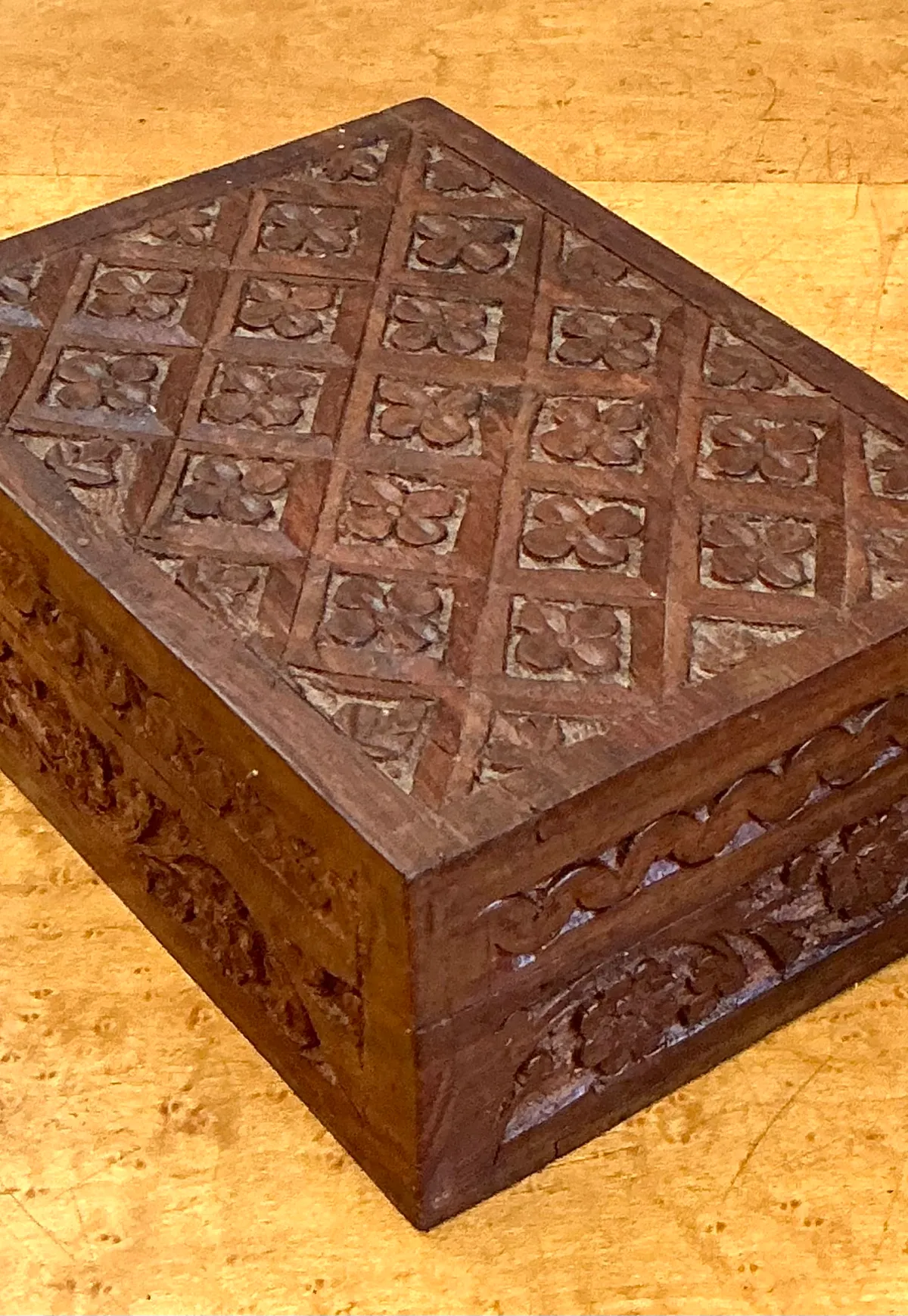 Vintage Carved Wood Trinket Box — additional photo 7