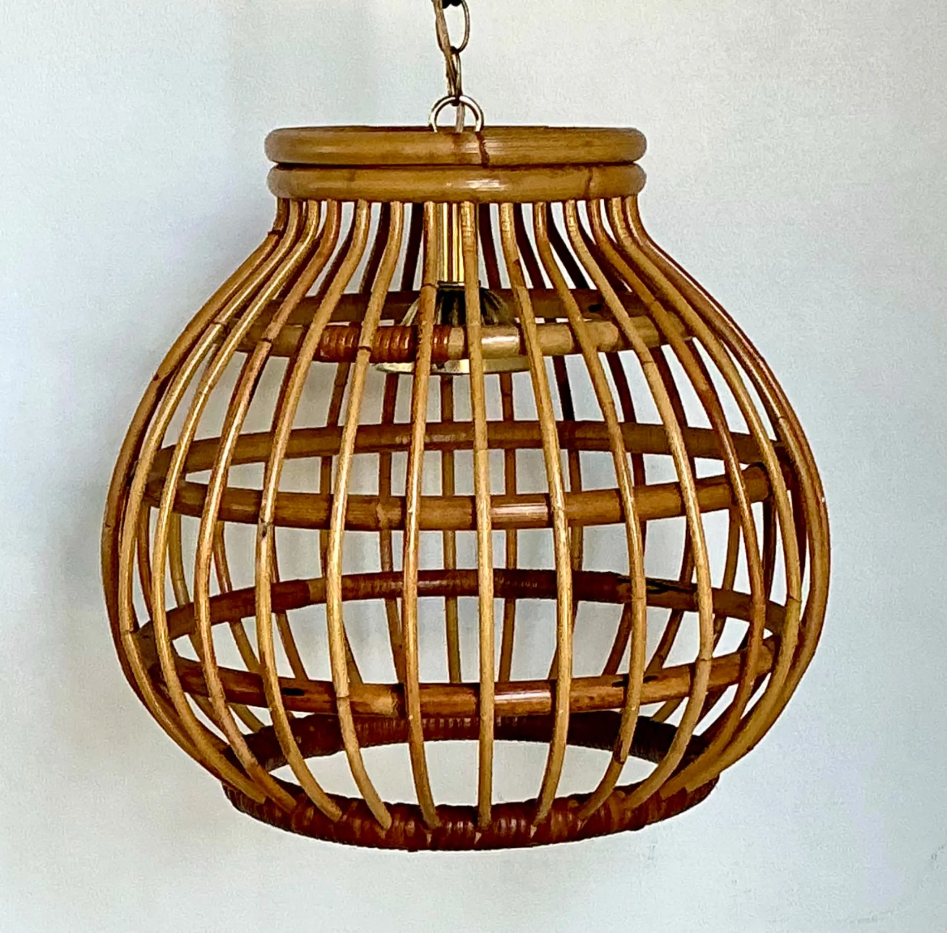 Vintage Rattan Pendant Light — additional photo 4