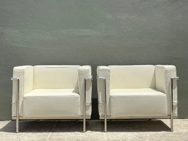 Vintage Chrome Frame Lounge Chairs After Corbusier - A Pair — additional photo 3