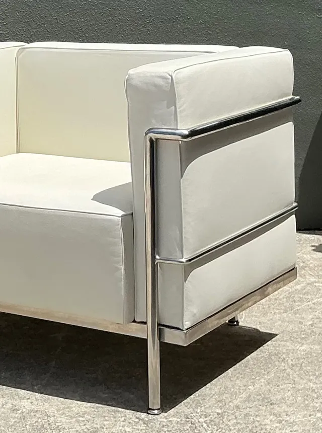 Vintage Chrome Frame Lounge Chairs After Corbusier - A Pair — additional photo 1