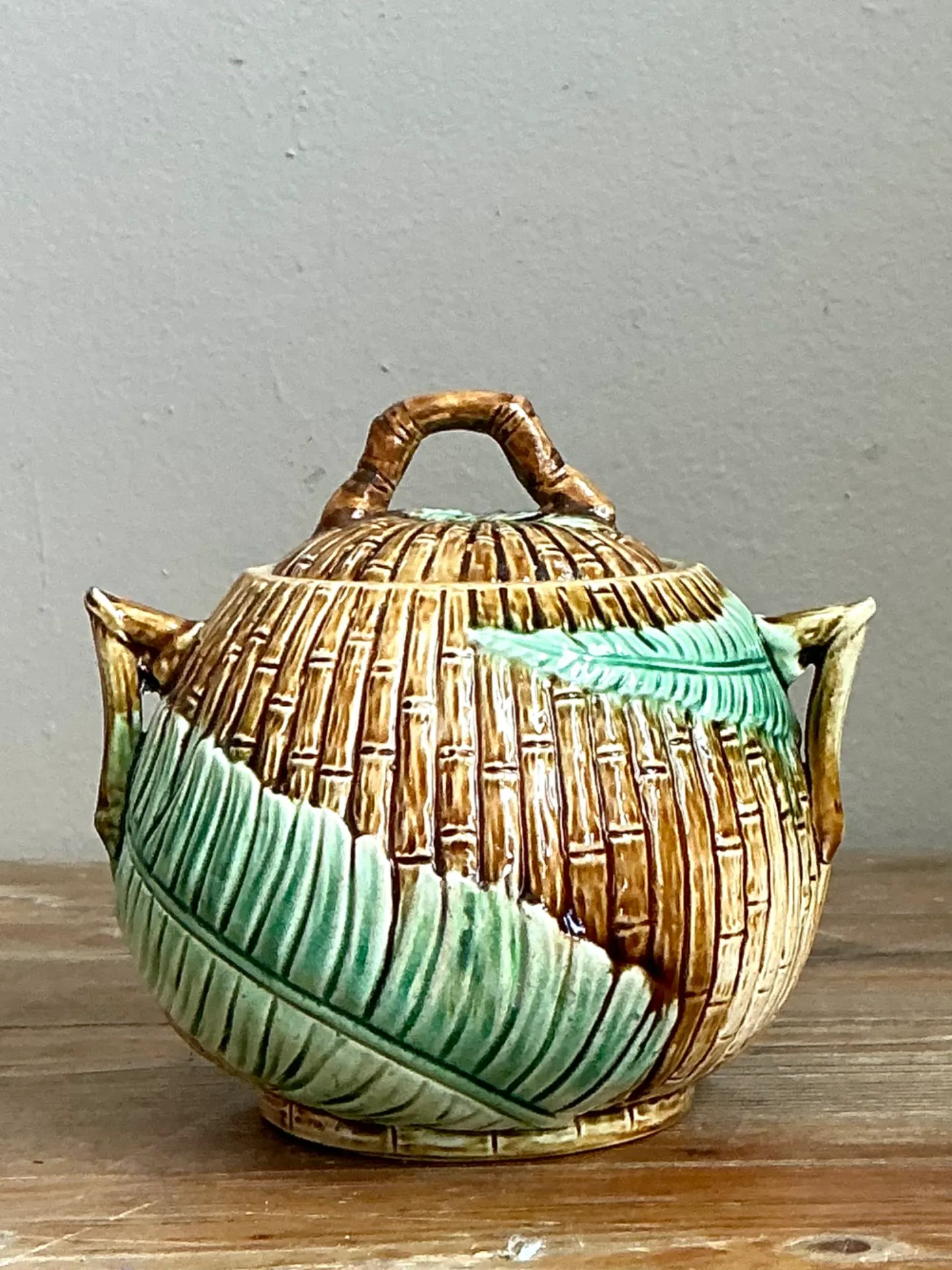 Vintage Majolica Bamboo and Leaf Lidded Bowl — additional photo 5