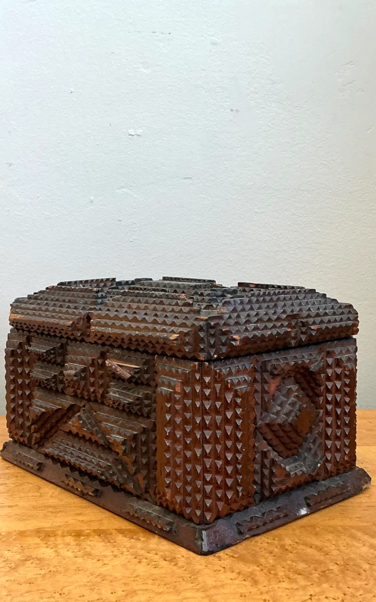 Vintage Tramp Art Wood Box — additional photo 8