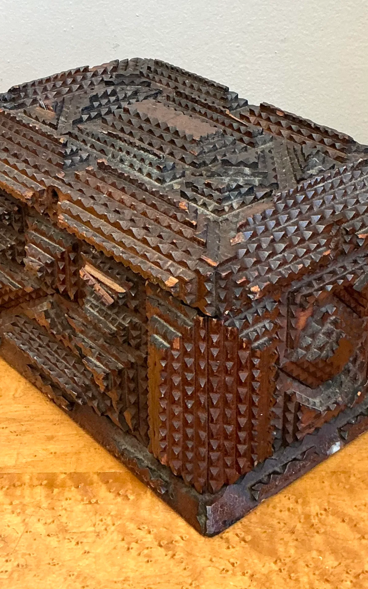 Vintage Tramp Art Wood Box — additional photo 6
