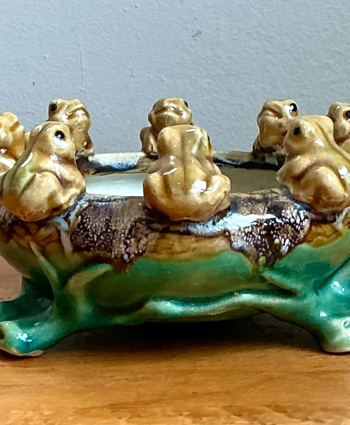 Vintage Green and Brown Frog Ceramic Dish — additional photo 5