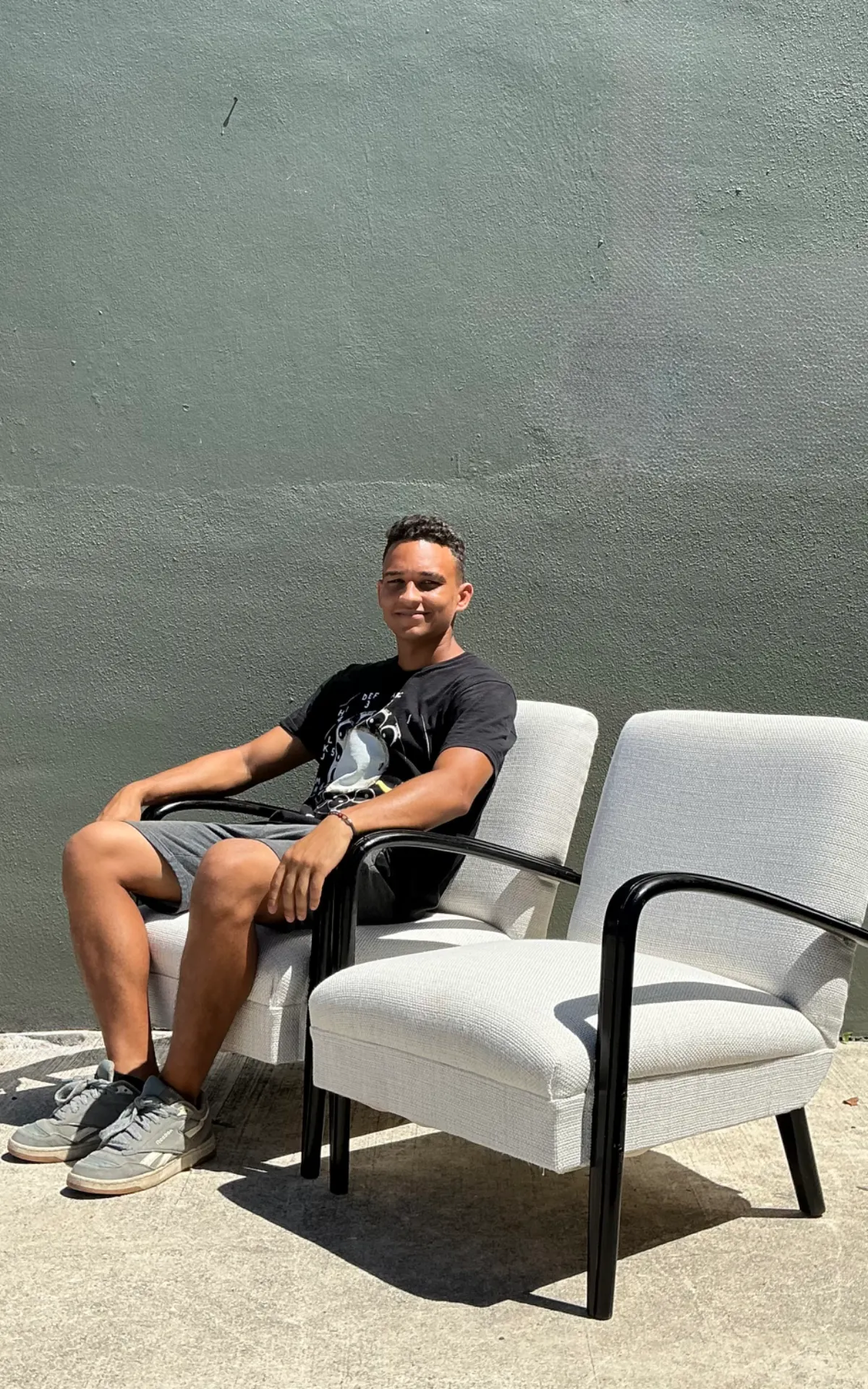 Vintage MCM Black Wood Lounge Chairs - Pair — additional photo 2