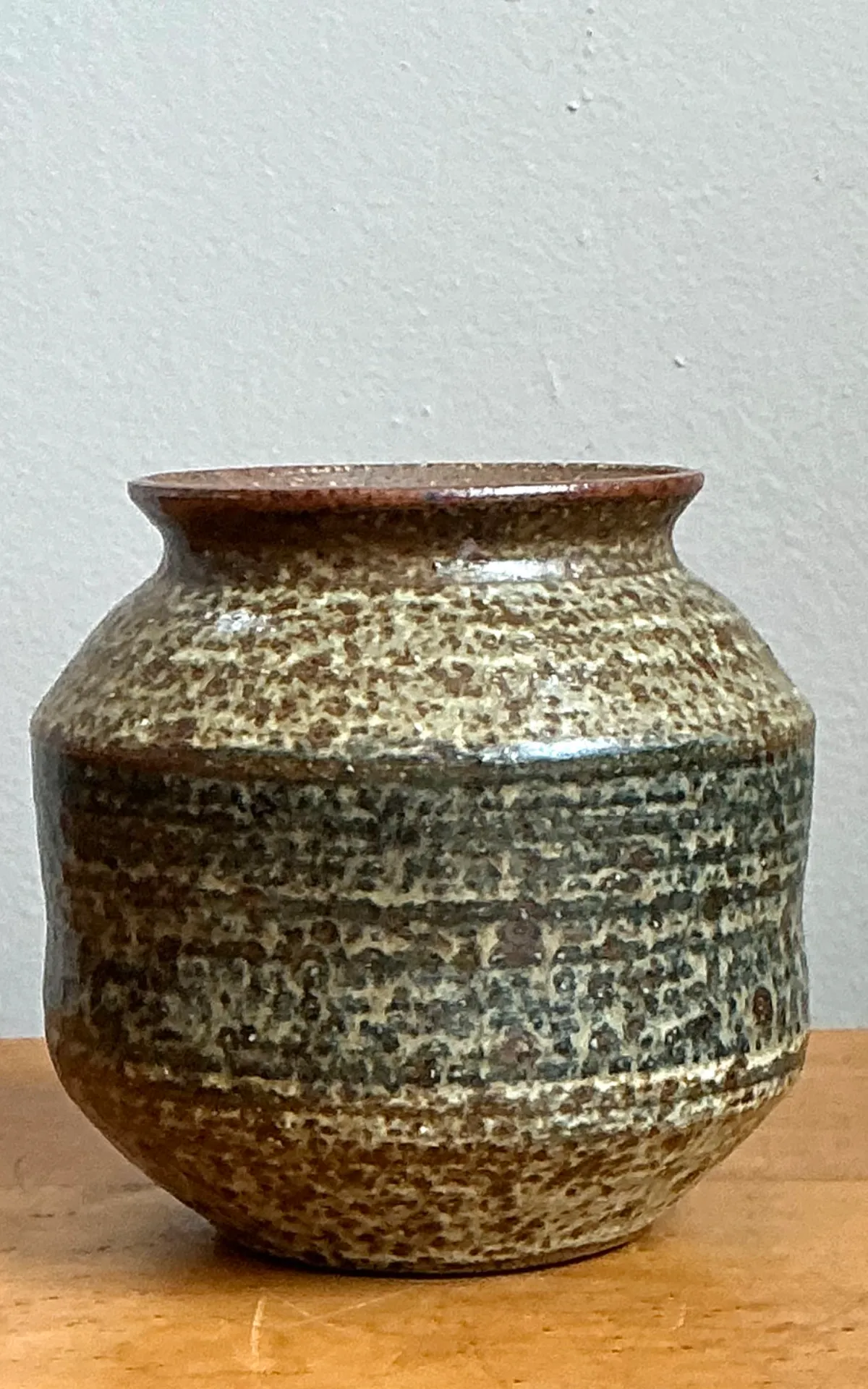 Vintage Speckled Pottery Vase — additional photo 3