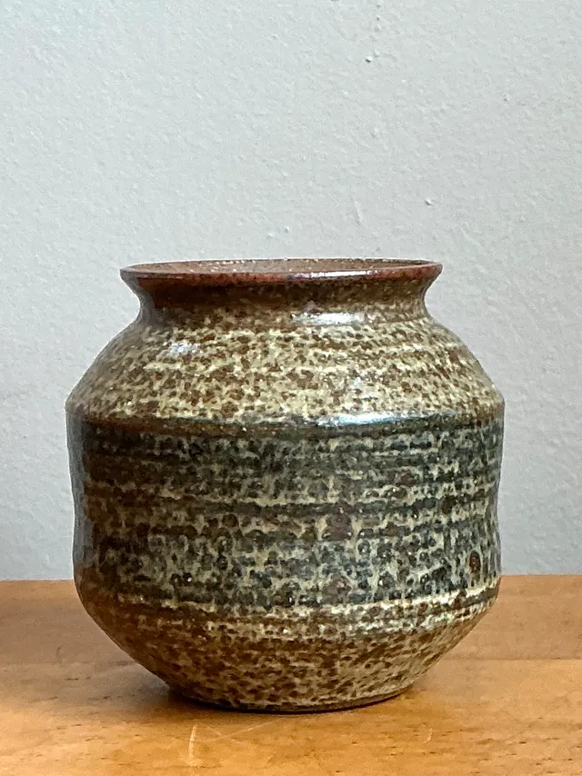 Vintage Speckled Pottery Vase — additional photo 3