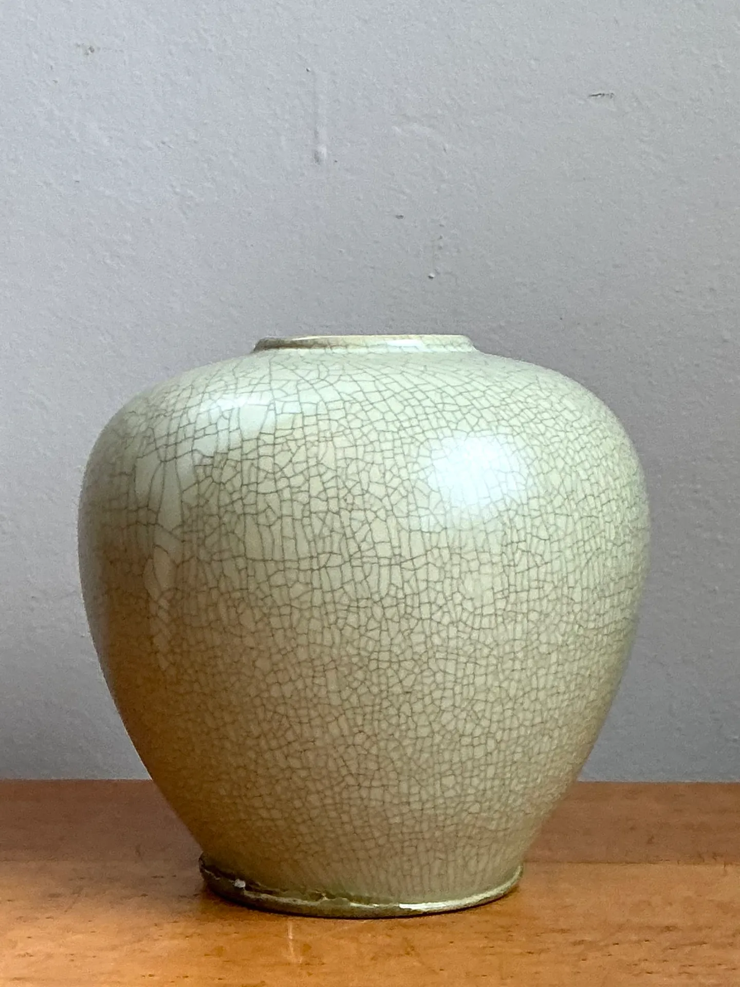 Vintage Celedon Crackle Glazed Ceramic Vase — additional photo 2