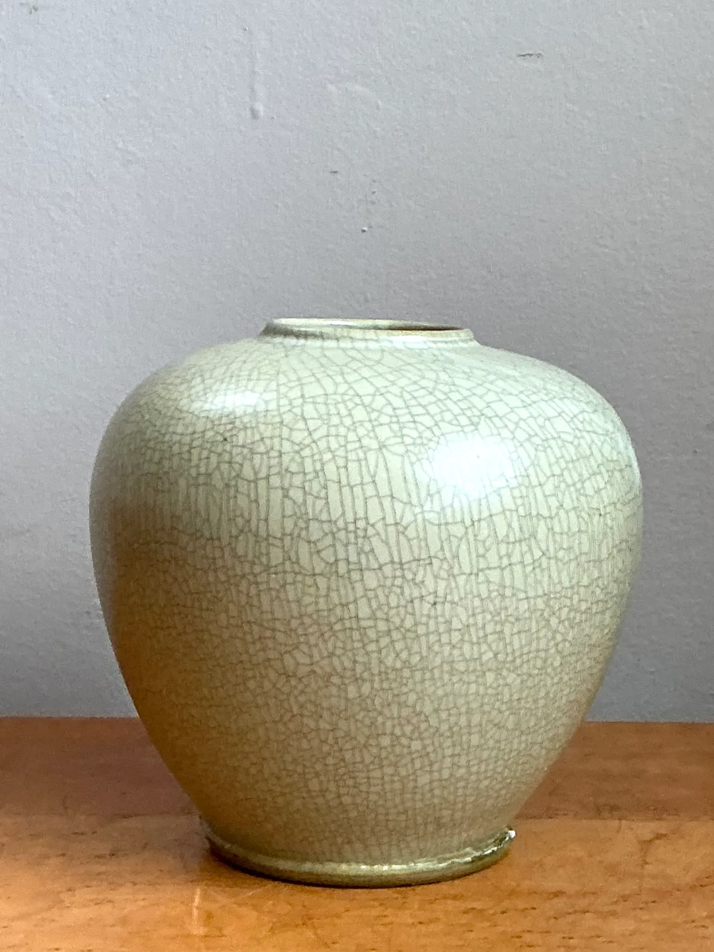 Vintage Celedon Crackle Glazed Ceramic Vase — additional photo 6