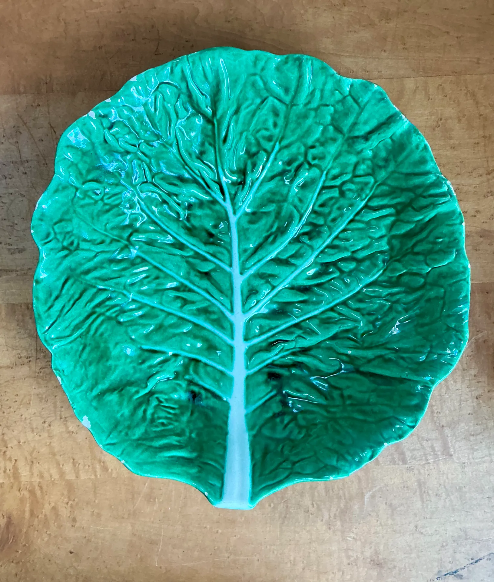 Vintage Portuguese Green Cabbage Leaf Ceramic Bowl — additional photo 2