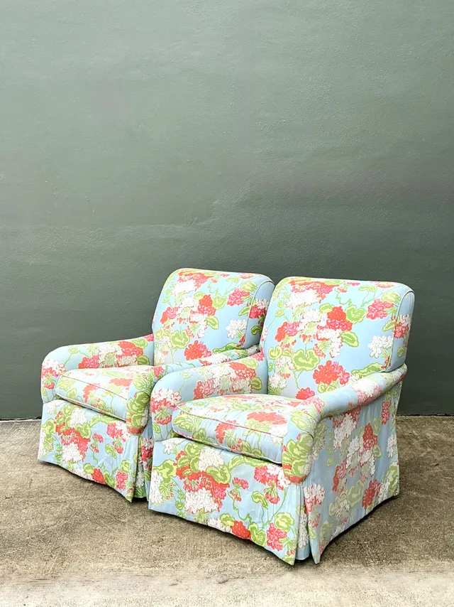 Vintage Floral Upholstered Armchairs - Pair — additional photo 8