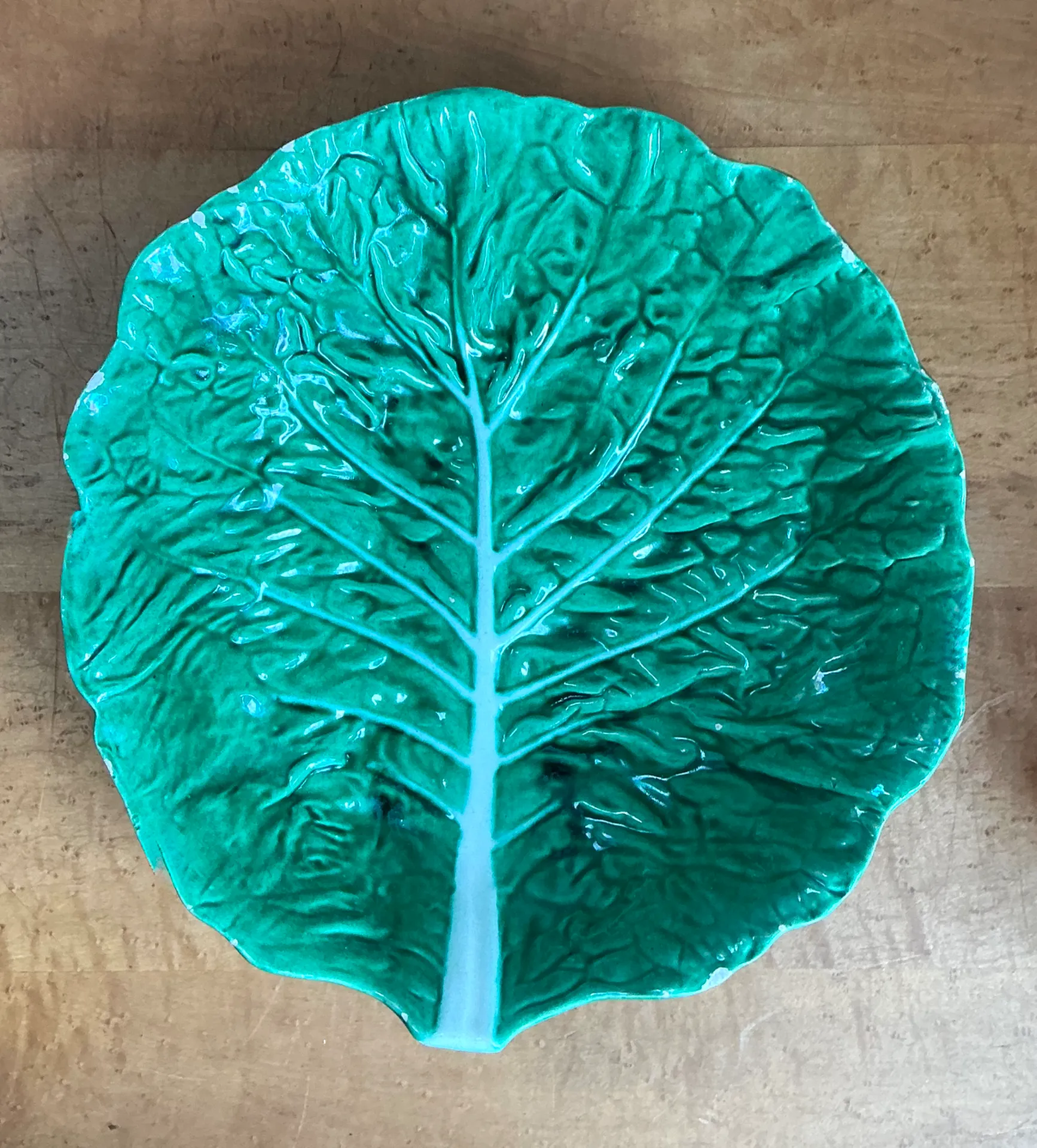 Vintage Portuguese Green Cabbage Leaf Ceramic Bowl — additional photo 5