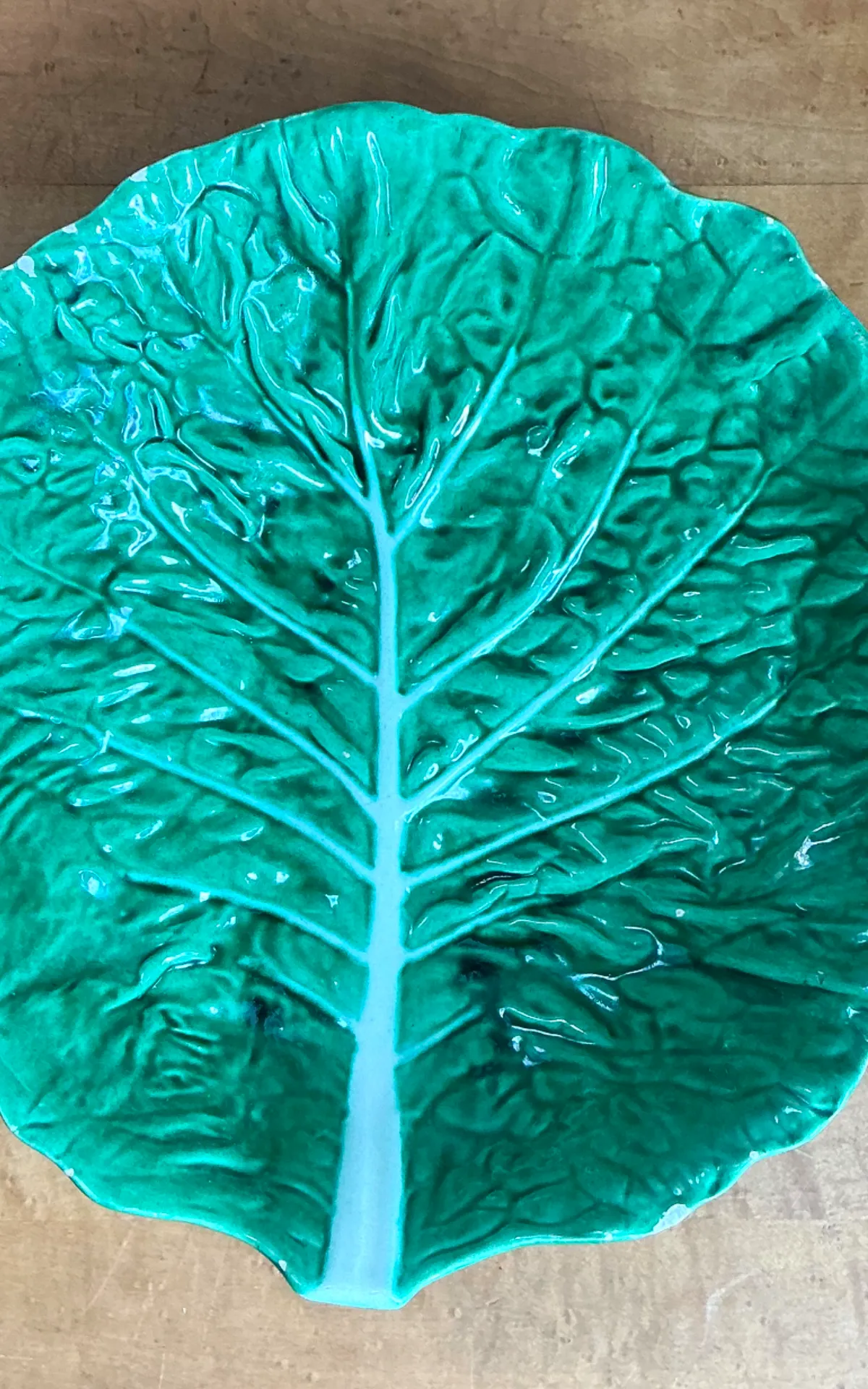 Vintage Portuguese Green Cabbage Leaf Ceramic Bowl — additional photo 6