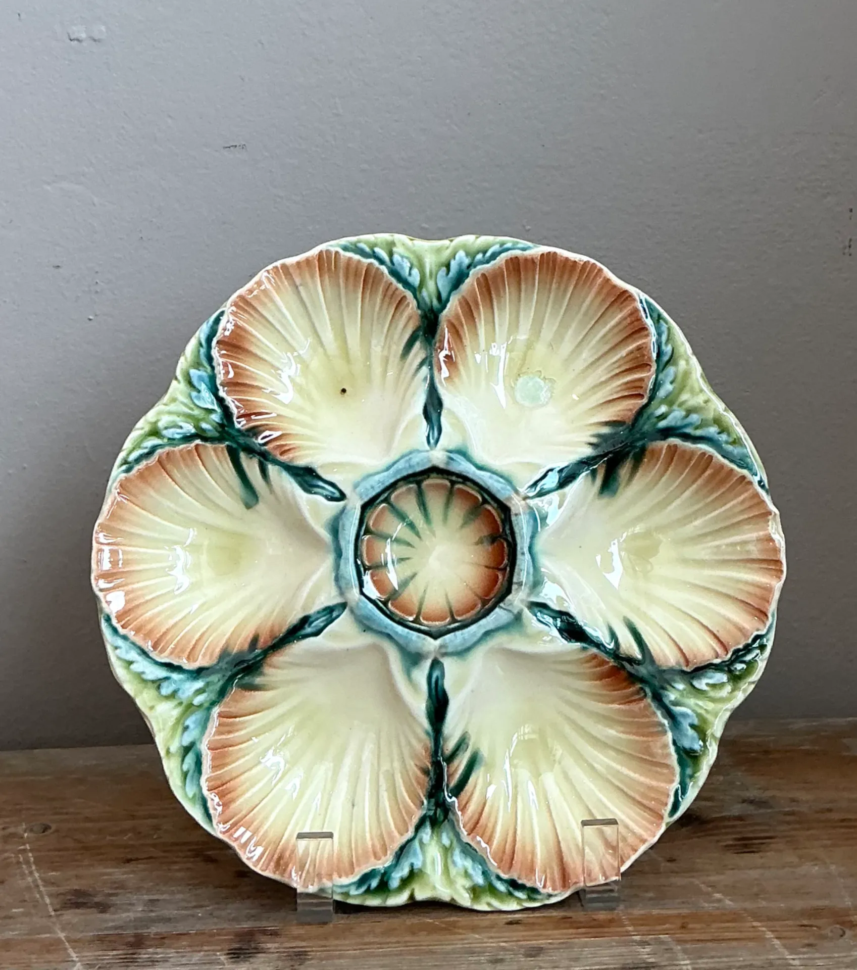 Vintage Sarreguemines Majolica Shell and Leaf Oyster Plate — additional photo 7