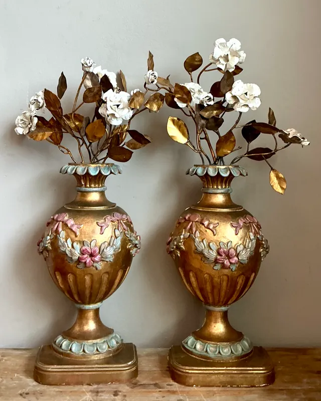Vintage Italian Gold Plated Floral Urn Wall Sculptures - Pair — additional photo 7