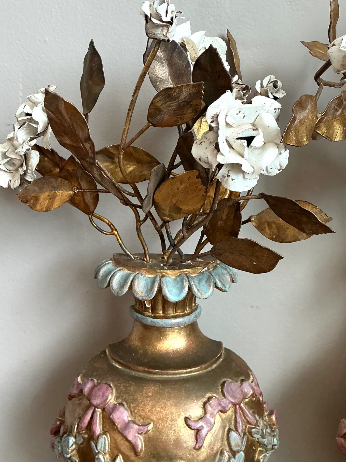 Vintage Italian Gold Plated Floral Urn Wall Sculptures - Pair — additional photo 4