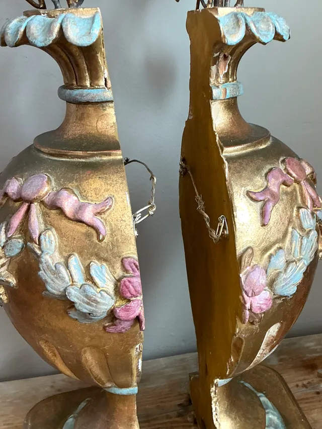 Vintage Italian Gold Plated Floral Urn Wall Sculptures - Pair — additional photo 6