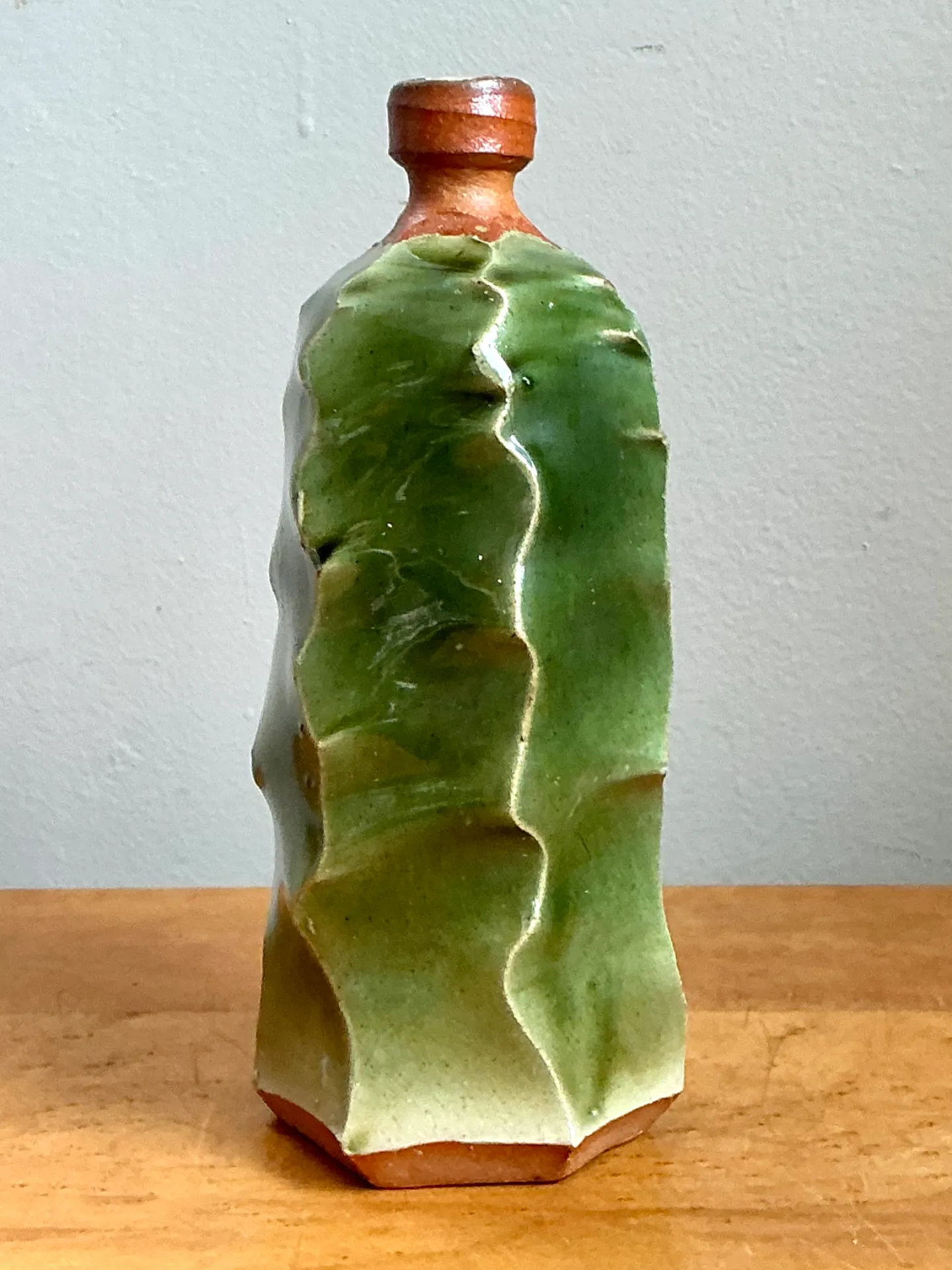 Vintage Green Sculptural Ceramic Vase — additional photo 6