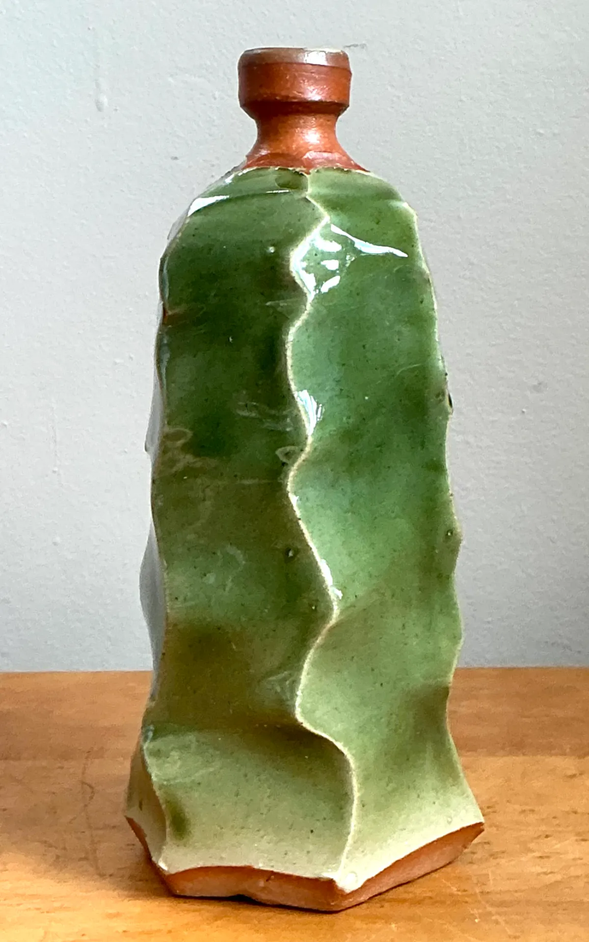 Vintage Green Sculptural Ceramic Vase — additional photo 7