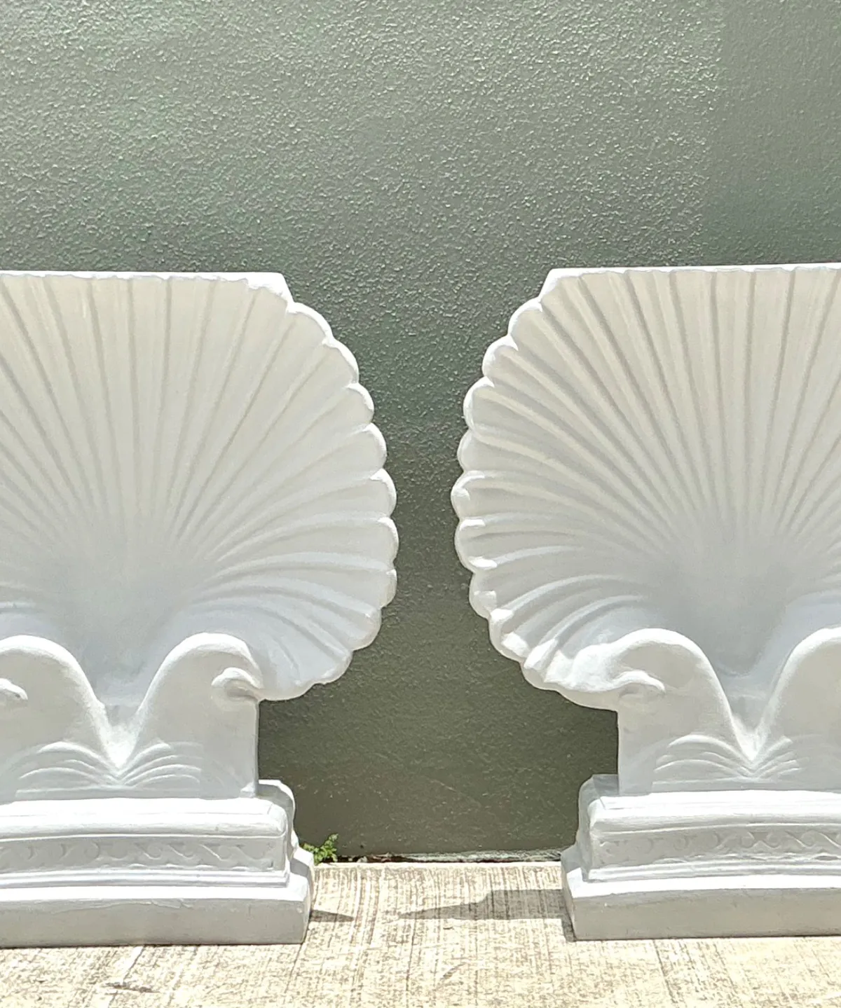 Vintage Clam Shell Pedestals - Set Of 2 - Angle view