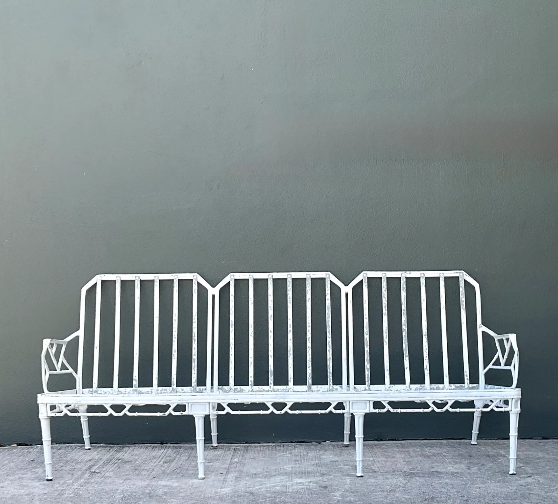 Retro Brown Jordan Metal “Calcutta” Outdoor Sofa — additional photo 1